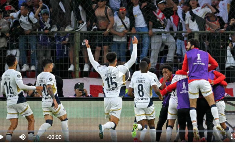  Liga de Quito se convierte en el primer club ecuatoriano que remonta una serie a un brasileño en Copa Libertadores 