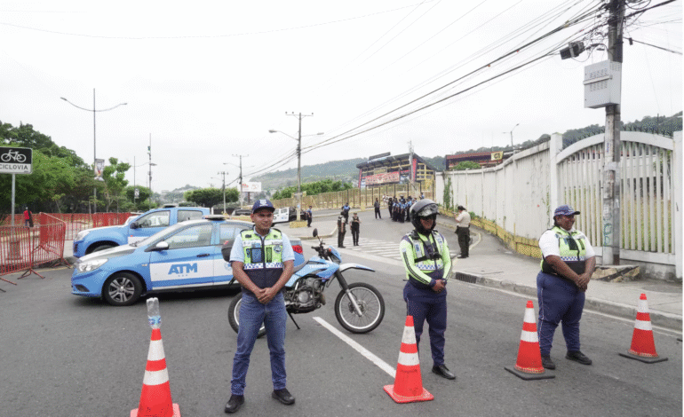  Partido Ecuador vs. Argentina: cierres viales y cambio en rutas de buses en zona del estadio Monumental