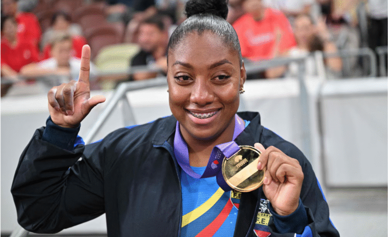 Juleisy Angulo, campeona del mundo de lanzamiento de jabalina en Tokio: Los retrasos en el incentivo de alto rendimiento repercuten mucho en nuestra preparación 