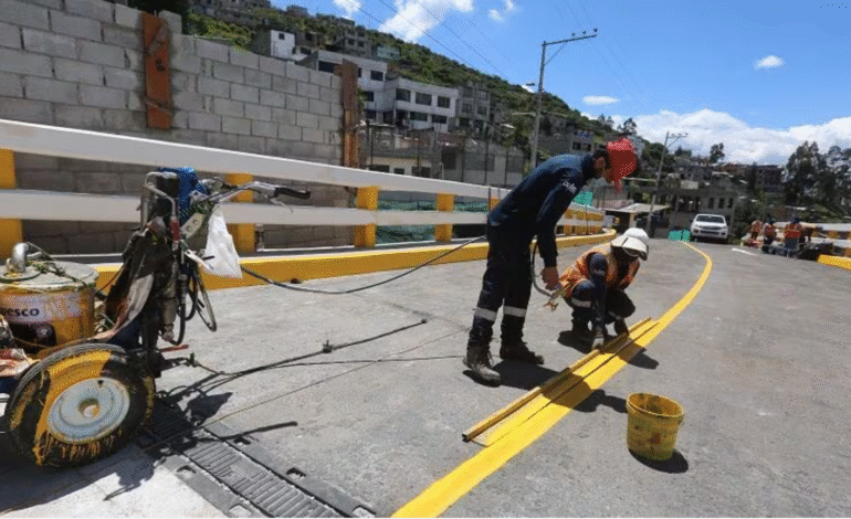 Quito anuncia cierre nocturno del puente de Gualo por mantenimiento desde el 30 de octubre