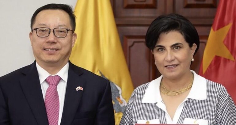 China y Ecuador refuerzan su relación estratégica con nuevo convenio de cooperación económica y técnica