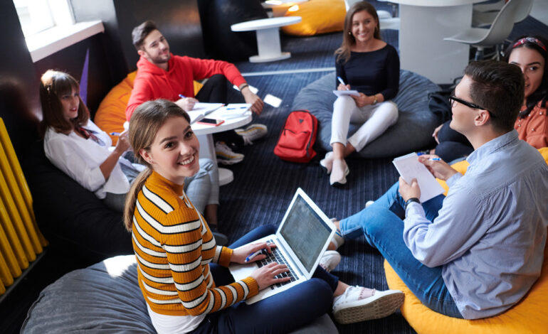 Nueva filosofía laboral de la generación Z que está ganando terreno
