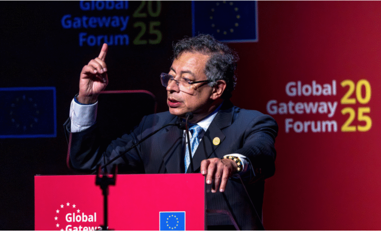  Petro pone una condición para colaborar con la inteligencia de EE.UU.