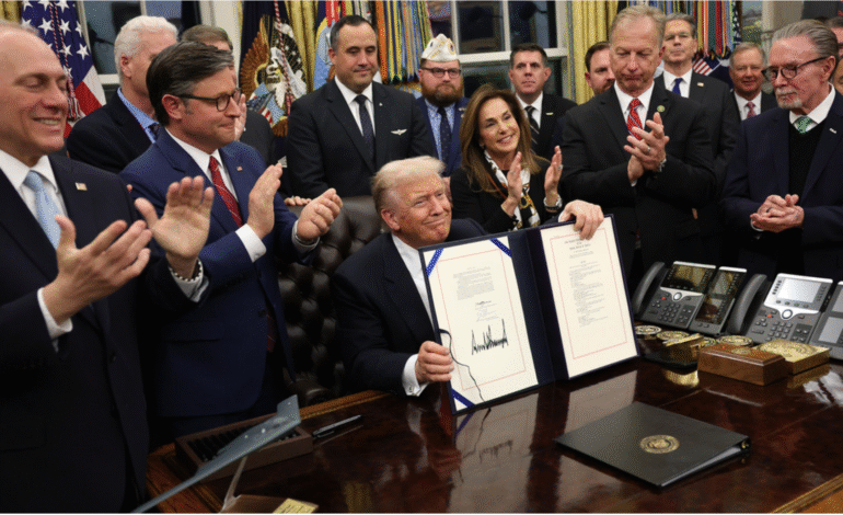  Trump pone fin al histórico cierre del Gobierno de EE.UU. 