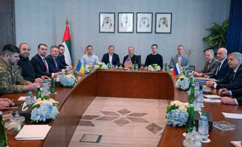  Abu-Dabi: nueva ronda de negociaciones Ucrania-EE. UU.-Rusia