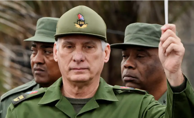  Miguel Díaz-Canel promete «resistencia inexpugnable» en Cuba