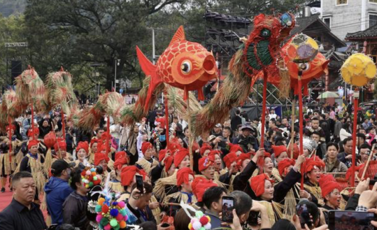  China.- Se celebra Festival Sama en Guizhou