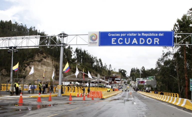  Rumichaca reabre tras 19 días de bloqueo pero sigue el conflicto arancelario