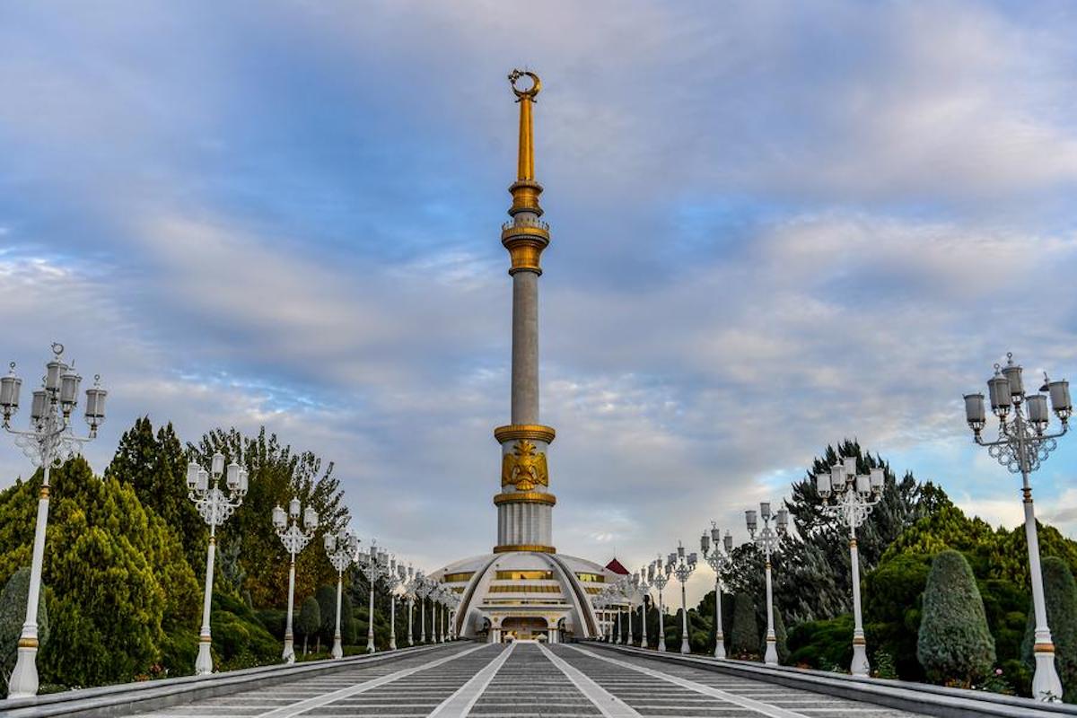 China impulsará desarrollo de alta calidad de cooperación integral con Turkmenistán