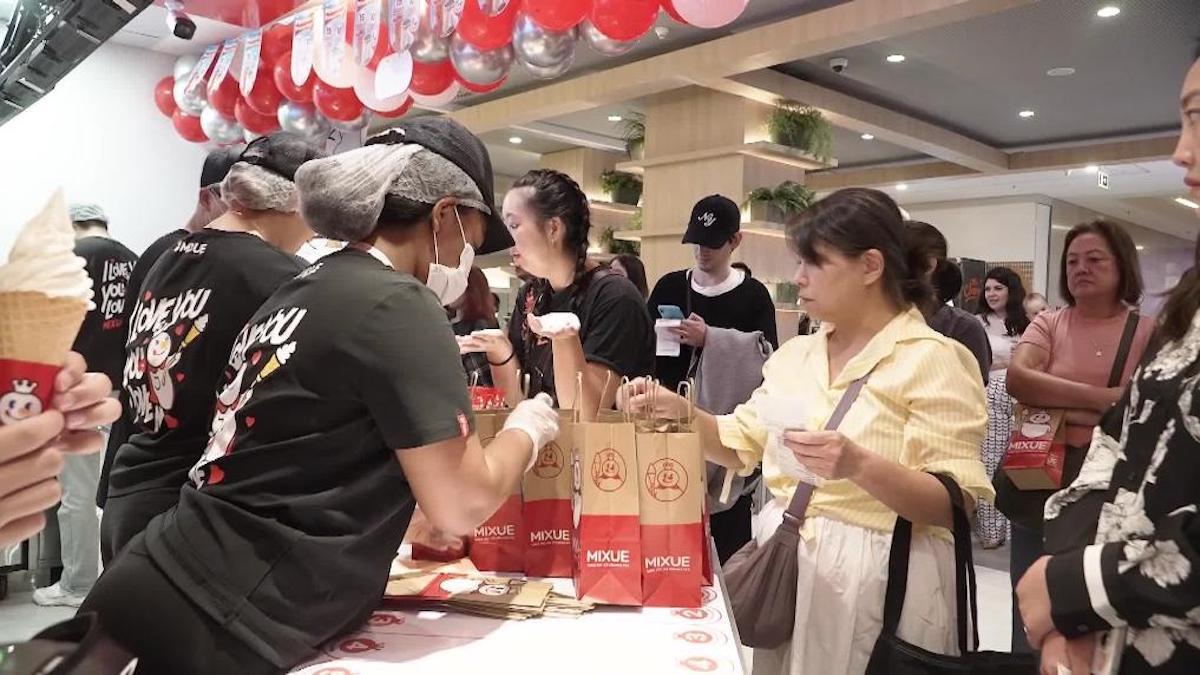 China multa a 7 plataformas de comercio electrónico con 3.597 millones de yuanes por infracciones relacionadas con entrega de comida a domicilio