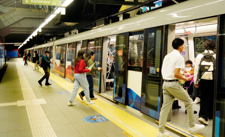  Metro de Quito reanuda operaciones con normalidad tras falla técnica que paralizó el servicio