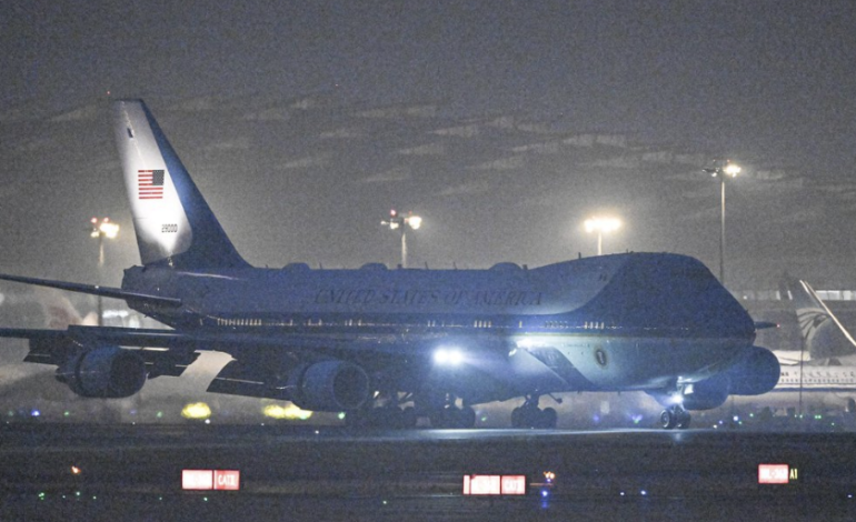  Trump llega a Beijing para una visita de Estado a China