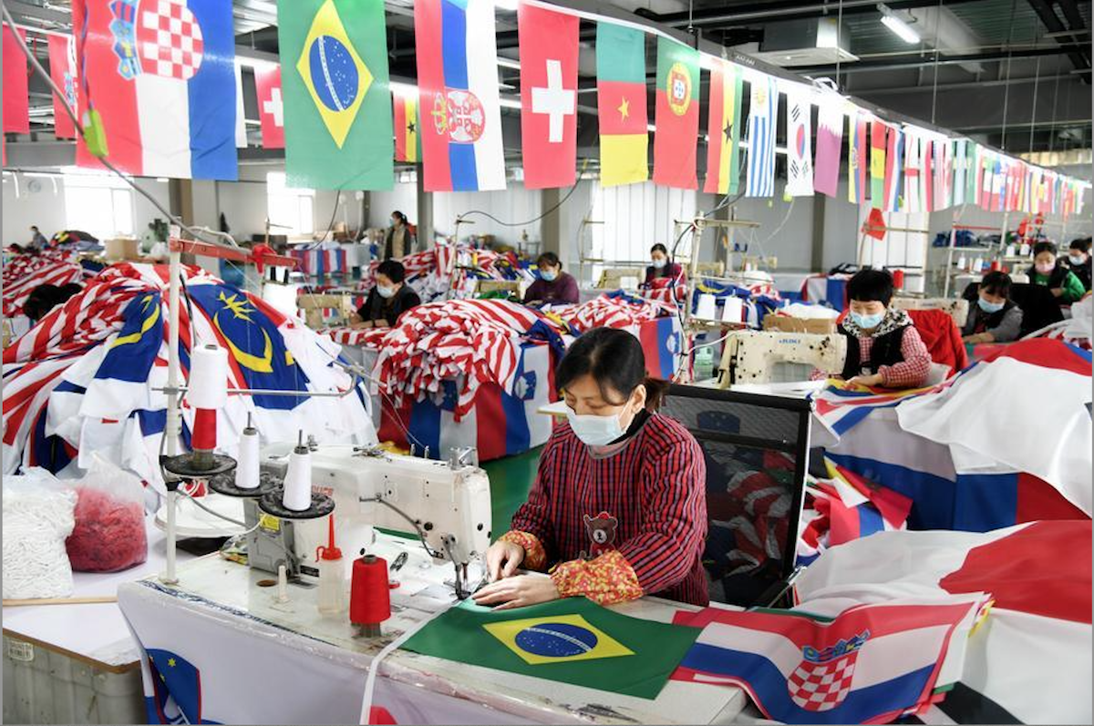 Banderas fabricadas en China ondearán en la Copa Mundial 2026