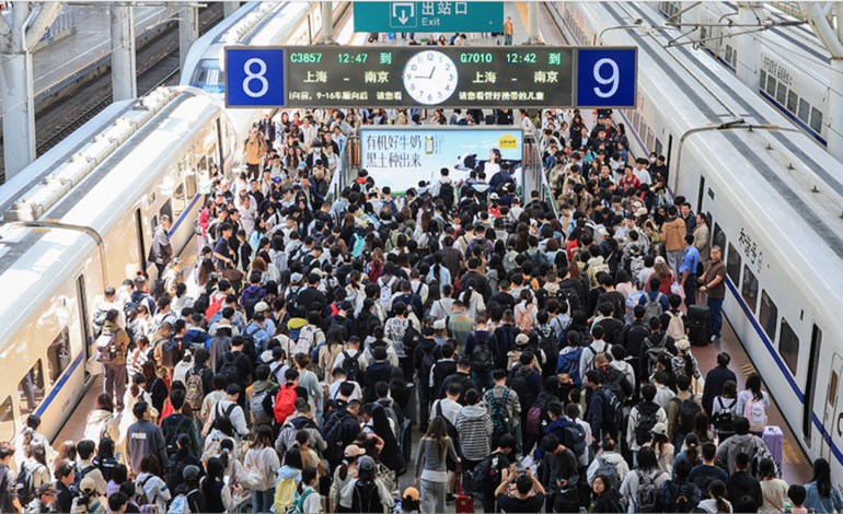  China marca récord de viajes interregionales de pasajeros durante el feriado del Primero de Mayo