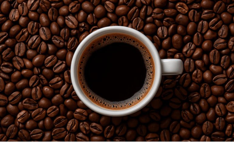  El secreto oculto en tu café de la mañana: ¿por qué tu cerebro no descansa?