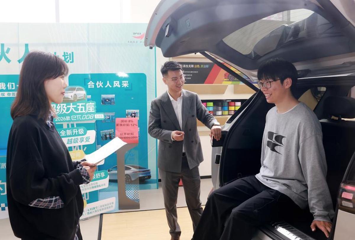 China lanza nueva campaña para impulsar el consumo de vehículos eléctricos en zonas rurales
