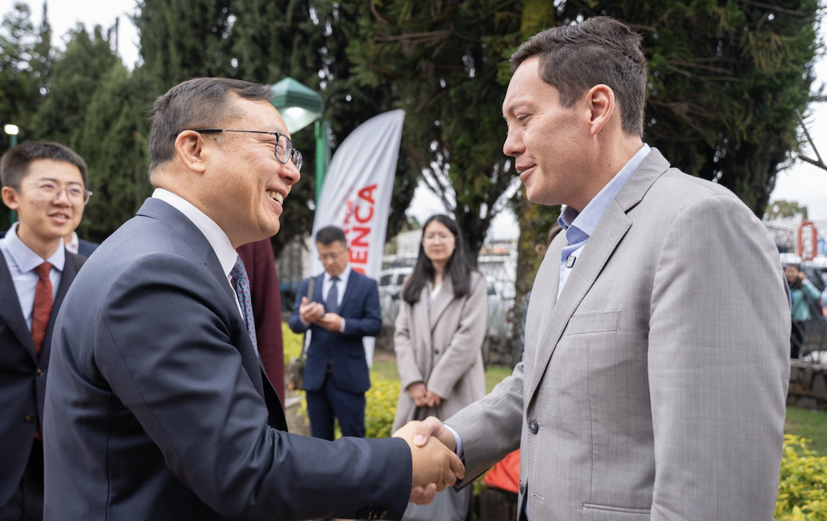 China y Cuenca fortalecen su amistad con una histórica Semana Cultural y la renovación del emblemático Parque El Dragón