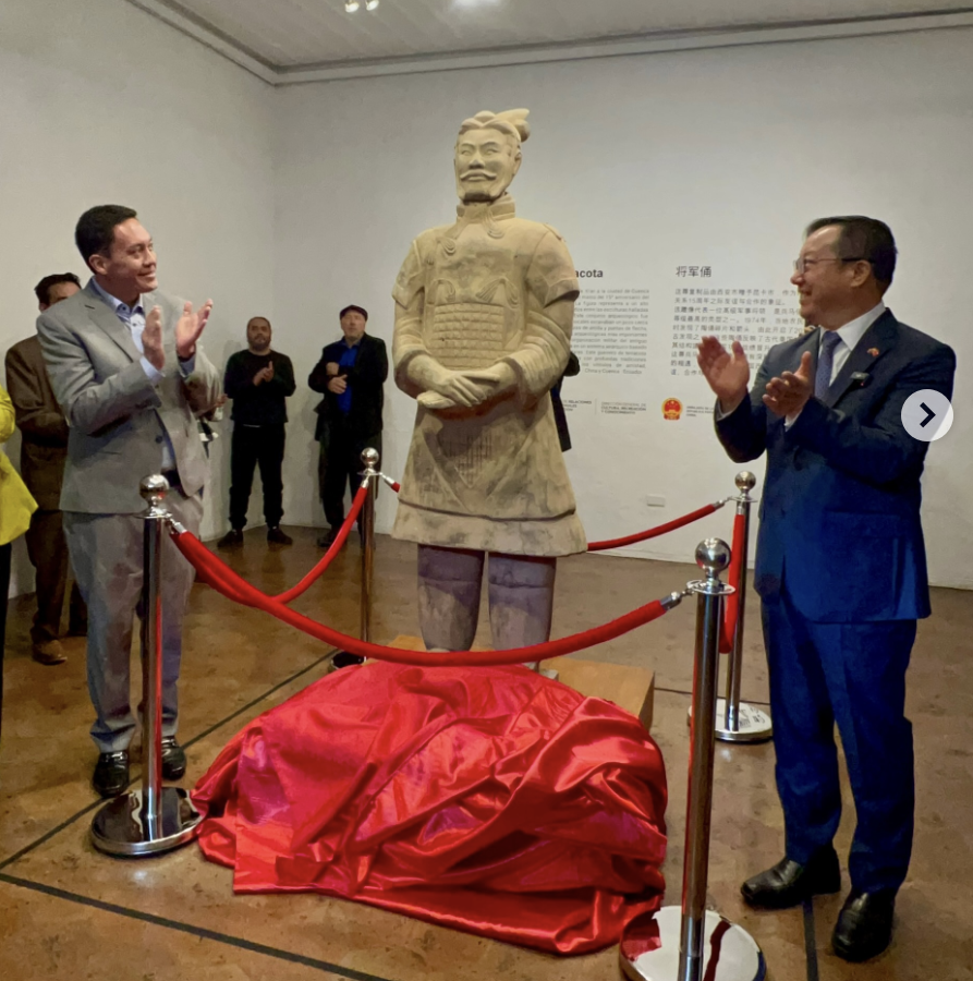 China desembarca en Cuenca con guerreros de terracota, tecnología y un poderoso mensaje de influencia cultural