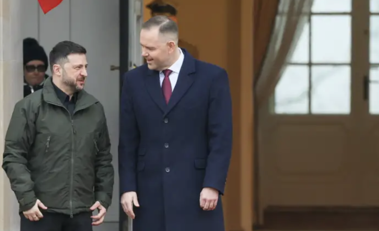  Presidente de Polonia retira alta condecoración a Zelenski