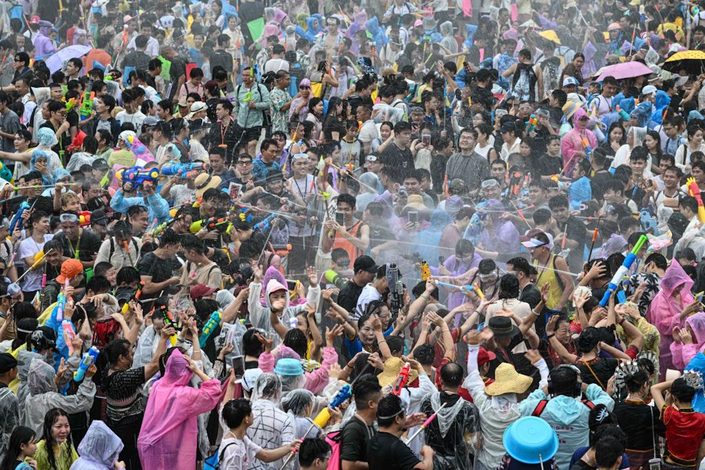  China y Australia asestan golpe a banda de contrabando transnacional de cigarrillos