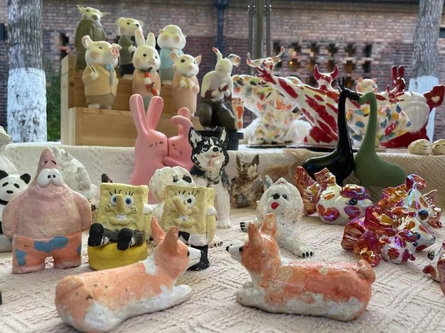  Capital de la porcelana de China atrae a artistas globales con su carisma inclusivo