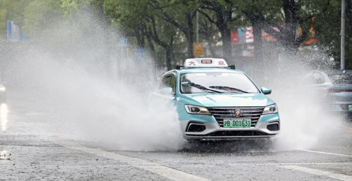 China.- Tifón Dolphin toca tierra por segunda vez en provincia china de Zhejiang