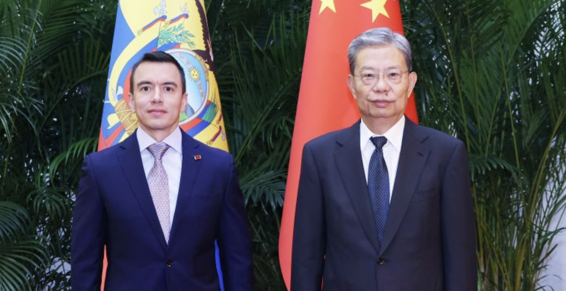 Zhao Leji se reúne con presidente de Ecuador