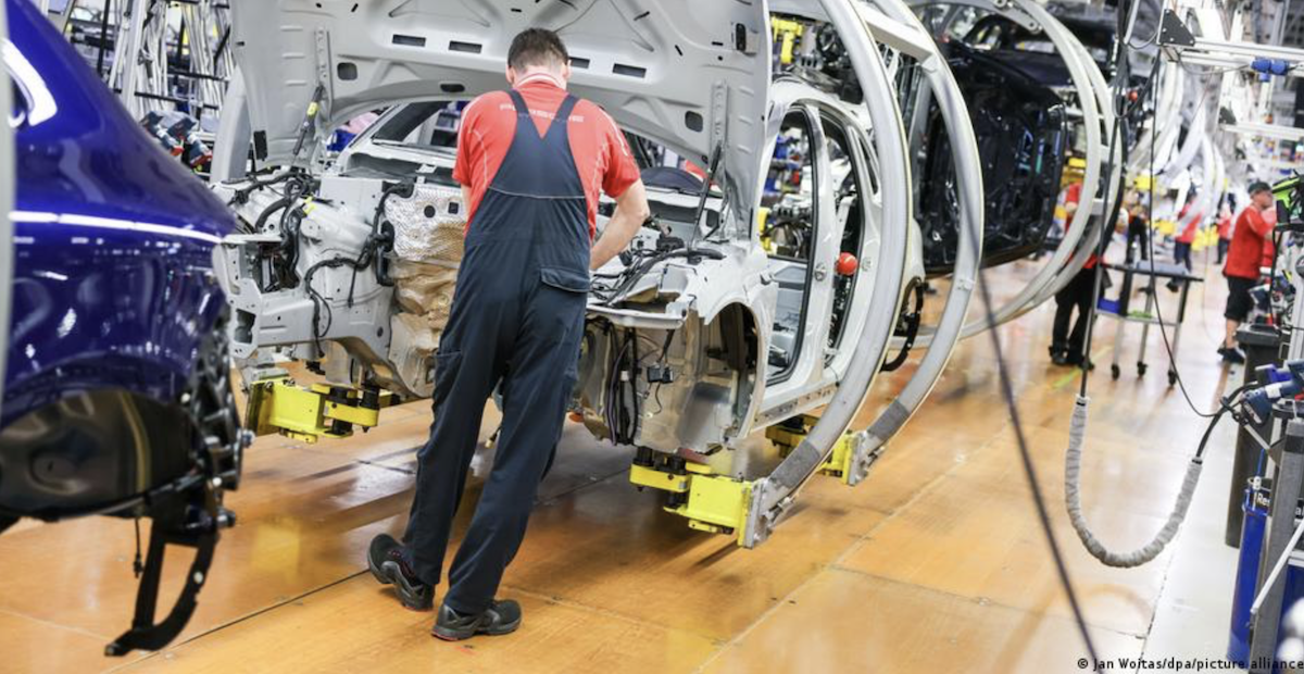 La polémica propuesta de las automotrices alemanas a sus empleados
