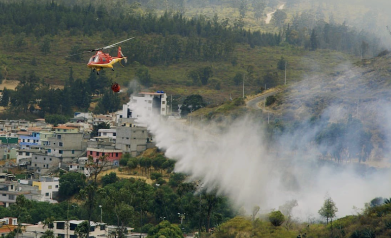 Casitagua bajo fuego: controlan el flanco norte, pero las llamas siguen activas en el sur