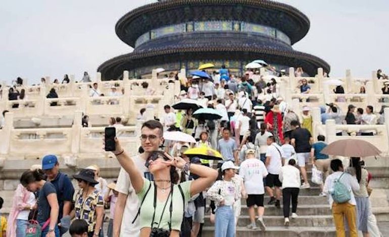  China impulsará aún más el crecimiento del turismo mediante una mejor oferta de recursos naturales