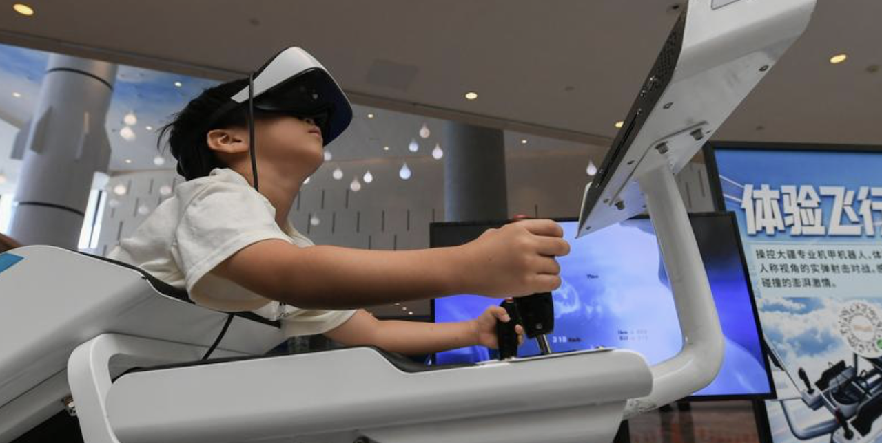 China registra 826 millones de viajes turísticos domésticos durante vacaciones del 
